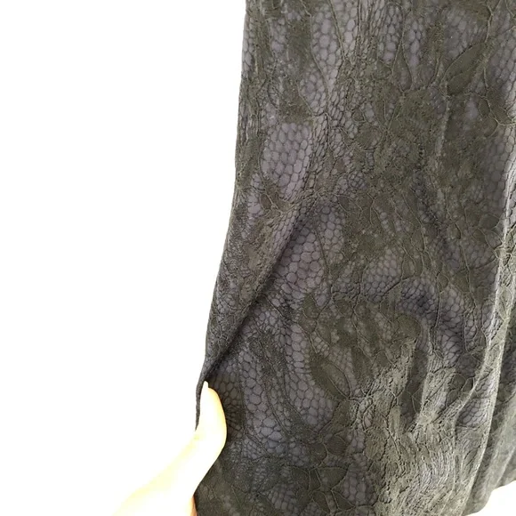 Adriana Papell laced blue and black dress 12 - Picture 3 of 7